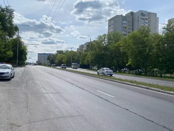 В Ростове мотоциклист сбил 84-летнюю женщину