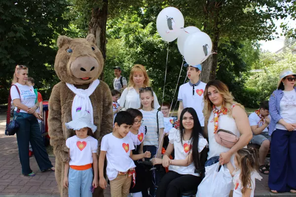 В Ростовском зоопарке Общественная палата провела инклюзивное мероприятие для детей