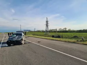 Семья из Ростовской области попала в смертельное ДТП на Ставрополье