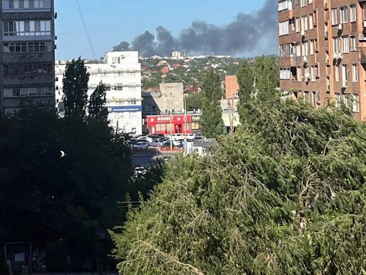 Второй ранг сложности присвоен пожару на складе снабжения МВД в Ростове