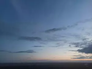 В Таганрогском заливе беспилотники атаковали буксир и баржу