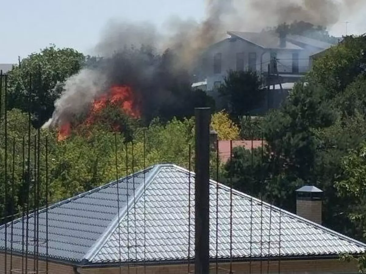 Что горит в ростове сейчас на западном. Что горит в ростове сейчас на западном