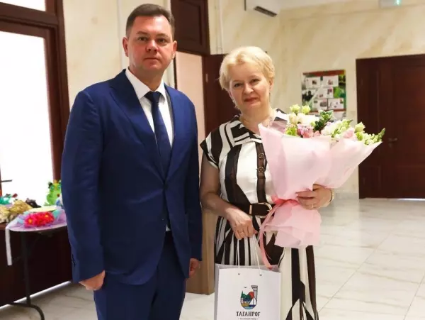 Зампредседателя Общественной палаты РО встретилась с руководителями НКО Таганрога