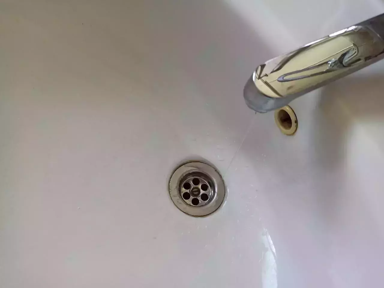 В Ростове жители Западного остались без горячего водоснабжения