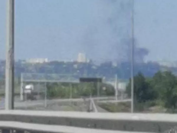 В Ростове в Александровке полыхает крупный пожар
