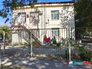 Двое детей укололись шприцами на площадке в детском саду в Ростове