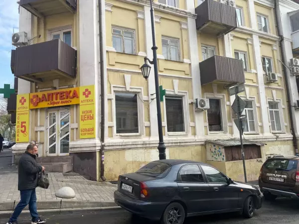 Неизвестные ограбили аптеку в Соборном в Ростове-на-Дону
