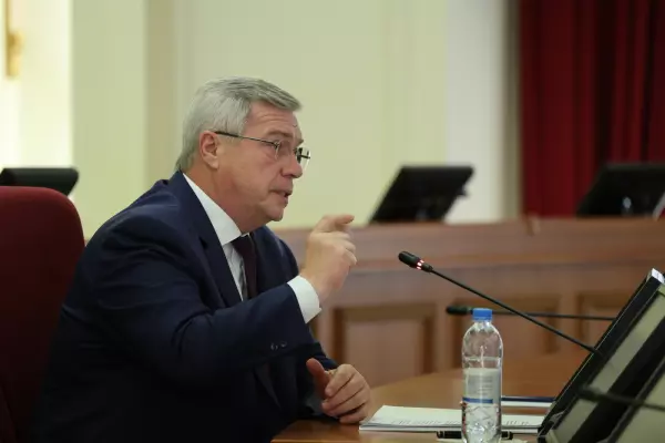 Как отреагировали жители Ростовской области на отставку Василия Голубева