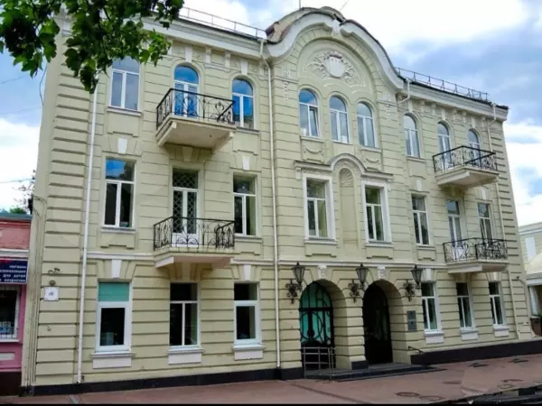 Доходный дом Крамера в Ростове продают за 240 млн рублей