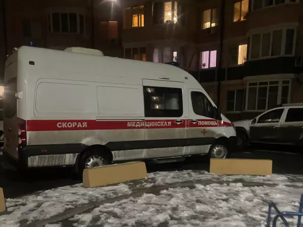 В Ростовской области водитель легковушки врезался в ограждение и погиб