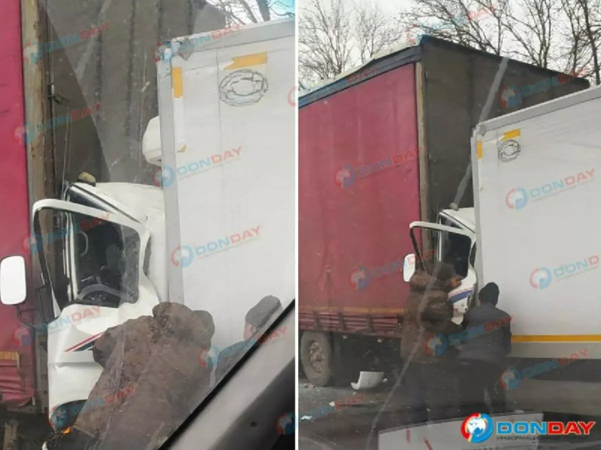 На трассе М-4 «Дон» в Аксайском районе произошло жесткое ДТП с двумя фурами