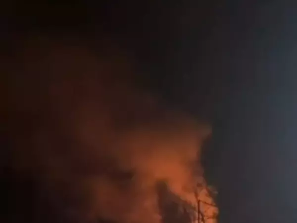В Ростовской области после падения беспилотника загорелся частный дом