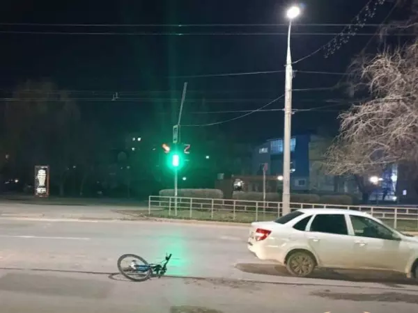 В Волгодонске 13-летний велосипедист оказался под колесами «Лады Гранты»