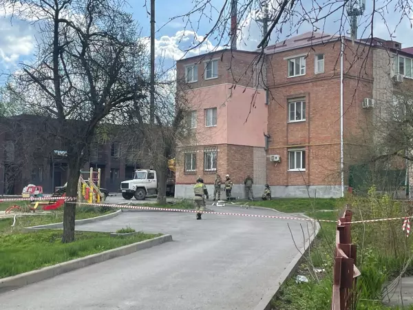 В Аксае жильцам разрешили вернуться в свои квартиры после ликвидации БПЛА