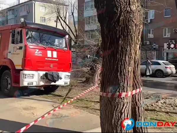 В Ростове вокруг горящего дома на Мечникова оцепили территорию