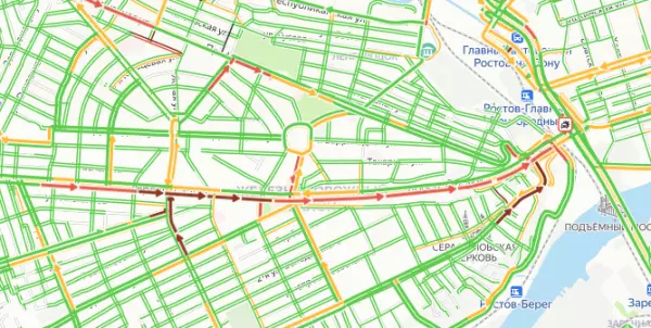 ДТП парализовало движение на проспекте Стачки в Ростове