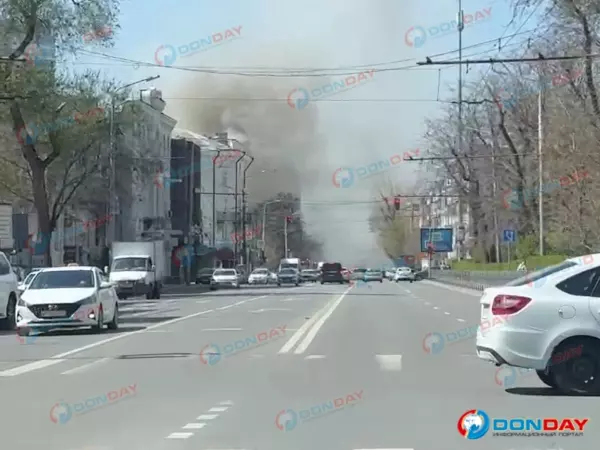 В Ростове на Красноармейской произошел крупный пожар в частном доме