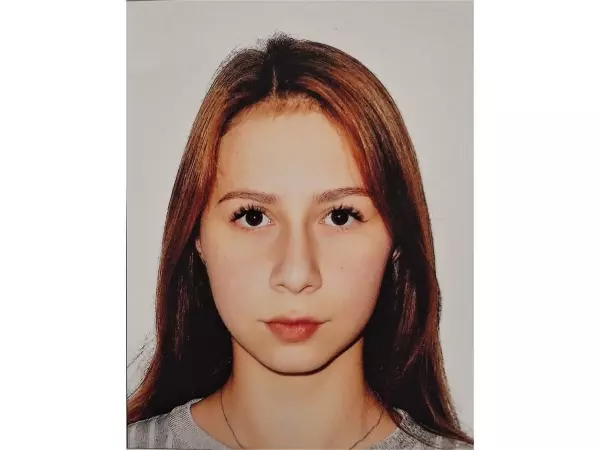 Без вести пропавшую 16-летнюю девочку ищут в Ростове