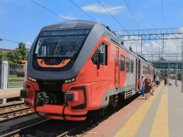 Под Ростовом в поезде ребенку отрезало часть пальца