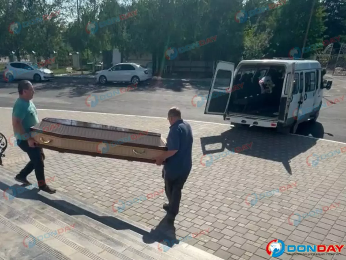 В Ростове похоронили школьника, утонувшего в реке после загадочного исчезновения