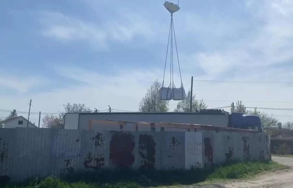 Жители Таганрога просят остановить стройку элитной высотки возле частных домов