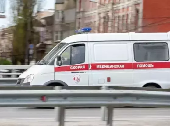 В Шахтах водитель грузовика насмерть сбил 47-летнего мужчину