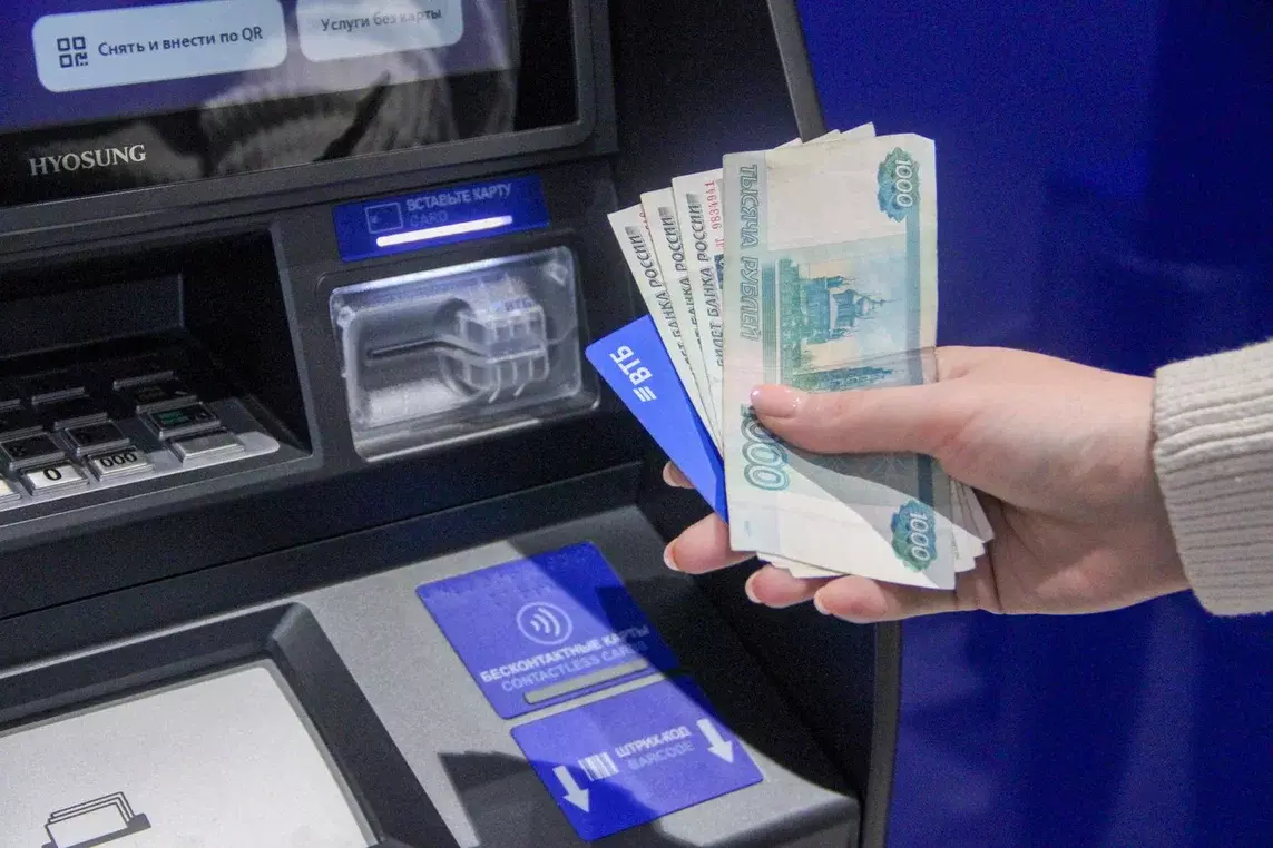 ВТБ объяснил, почему самым популярным платежным средством остается карта