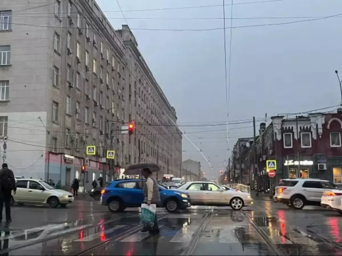 В Ростовской области объявлен оранжевый уровень опасности из-за грозы