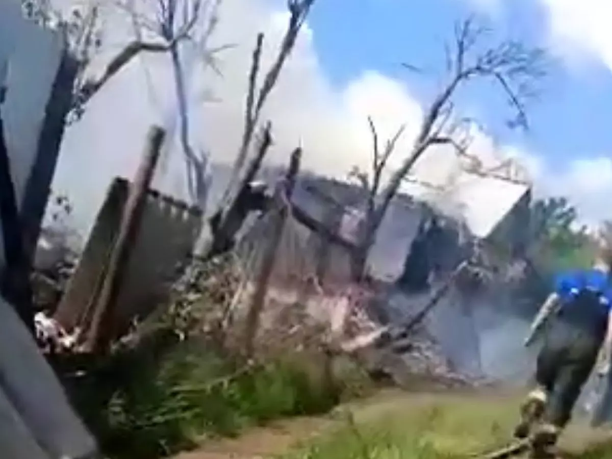 За поселком в Красном Сулине произошел пожар