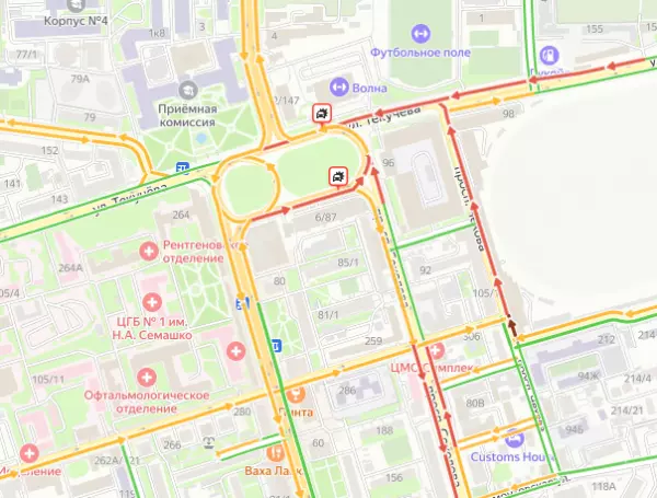 В центре Ростова ДТП парализовало движение в вечерний час пик
