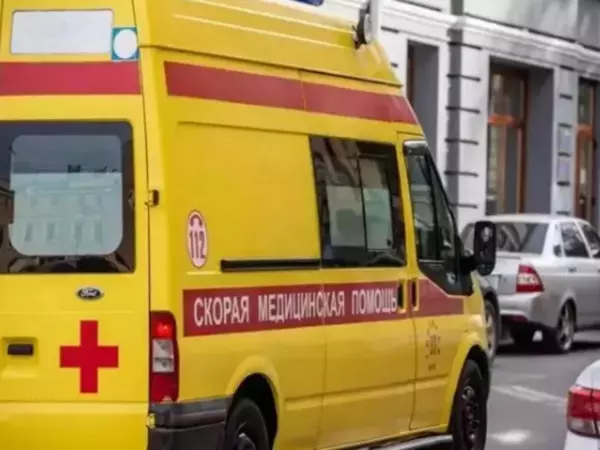 В центре Ростова 13-летний мальчик попал под колеса иномарки