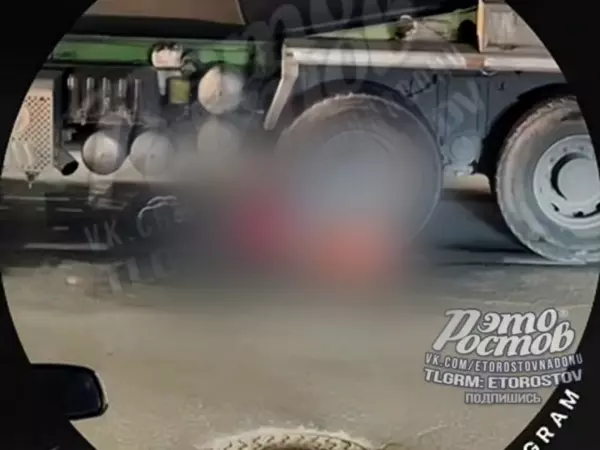 На набережной Ростова бетономешалка сбила пешехода