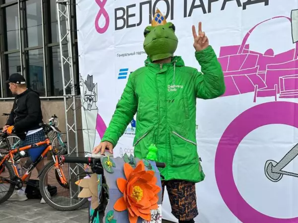 Ростовчане похвастались оригинальными костюмами на велопараде: фоторепортаж