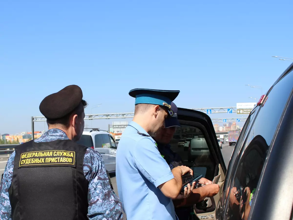 У жителей Ростовской области конфисковали больше 60 автомобилей