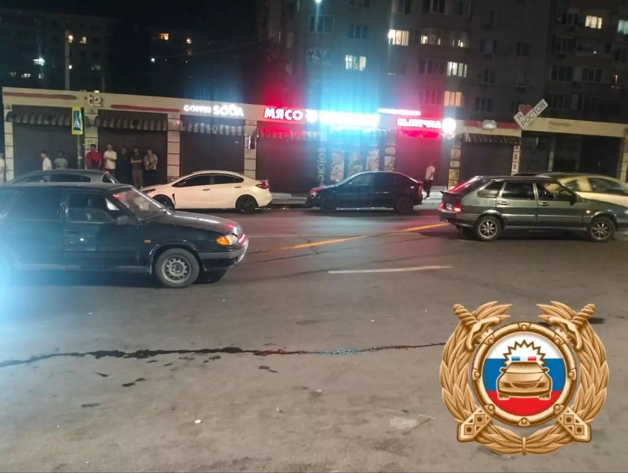 В Ростове под колеса авто попали девочки 3-х и 10 лет