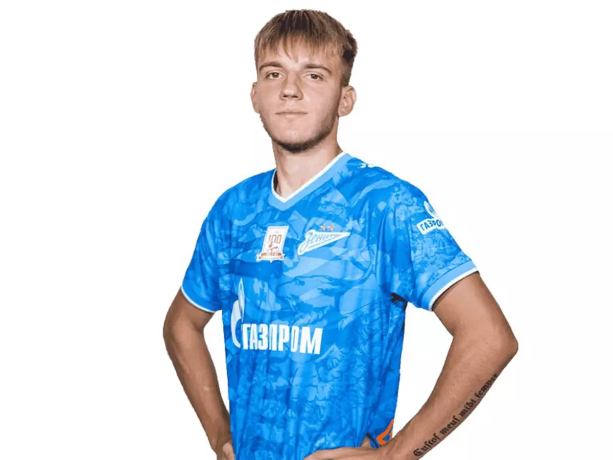 Экс-защитник «Зенита» Александр Тарасов переходит в ФК «Ростов»