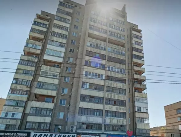 В Волгодонске 7-летняя девочка выпала из окна и разбилась насмерть