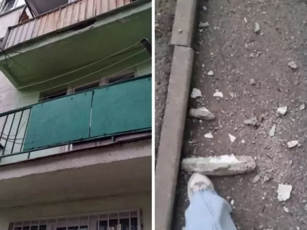 Куски бетонной плиты падают с балкона жилого дома в Ростове