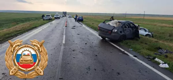 Четыре человека погибли и два ребенка пострадали в страшной аварии в Ростовской области