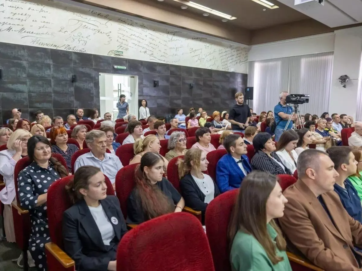 По программе «Сделаем вместе» прошли встречи с жителями муниципалитетов Ростовской области