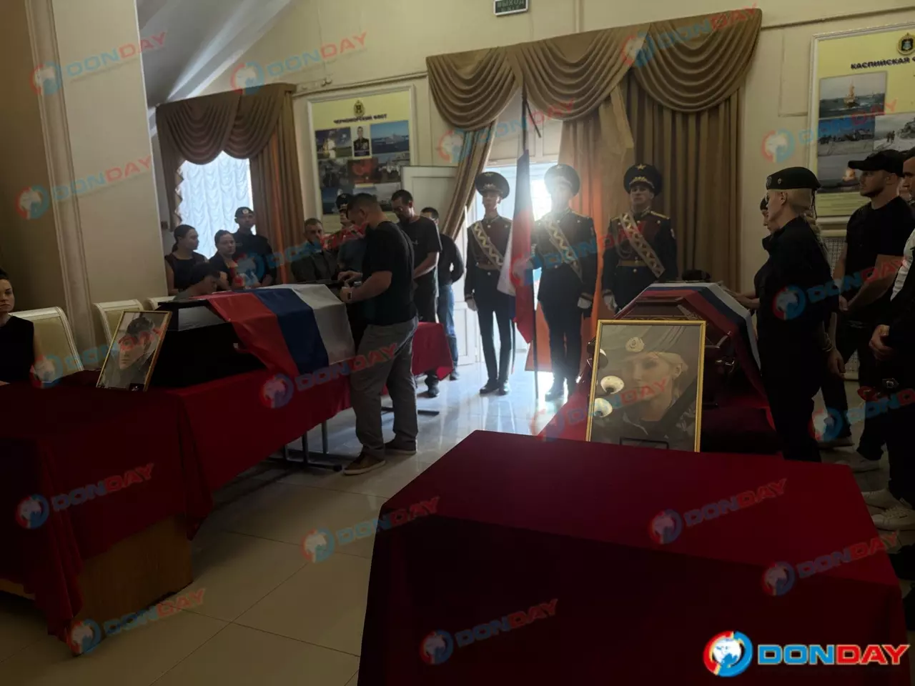Ушли молодыми: в Ростове прошла церемония прощания с погибшими саперами