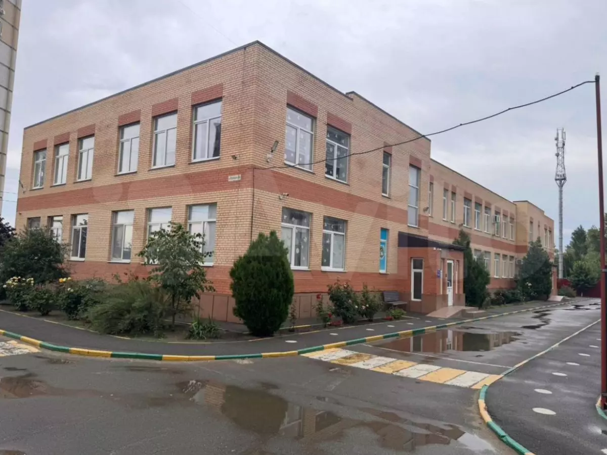 Детей закрывшейся школы в Батайске переведут в Авиагородок