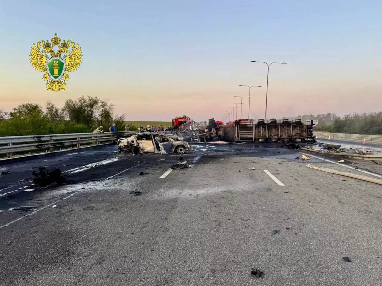 Горели заживо: личности погибших в ДТП в Аксайском районе не могут установить