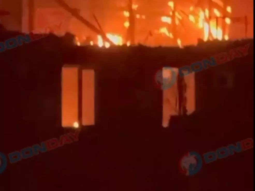 Жители поселка Каменоломни сообщают об еще одном пожаре в районе ж/д вокзала