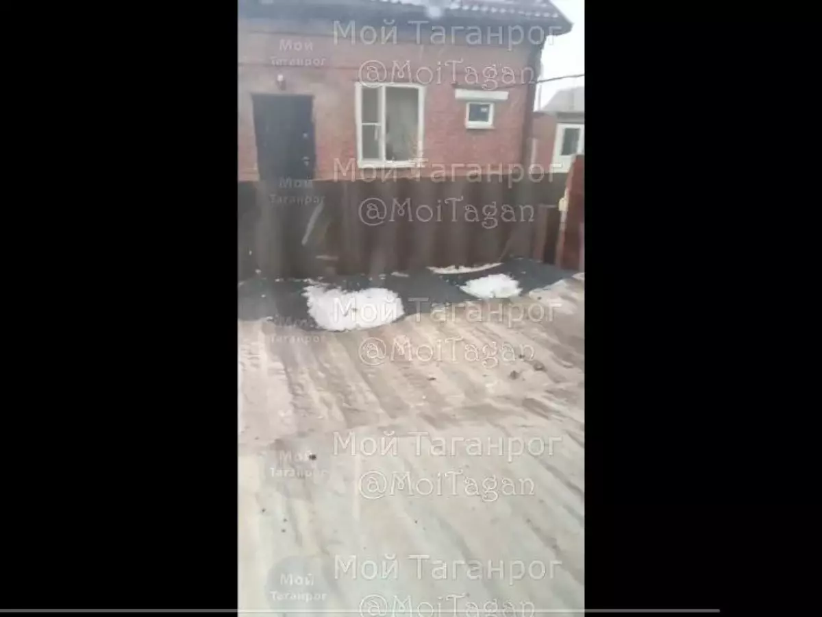 Мощный град выпал под Таганрогом