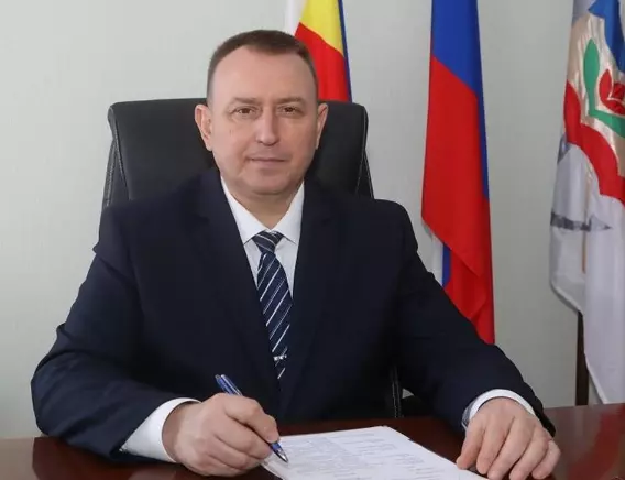 Глава администрации Волгодонска Юрий Мариненко  ушел в отставку