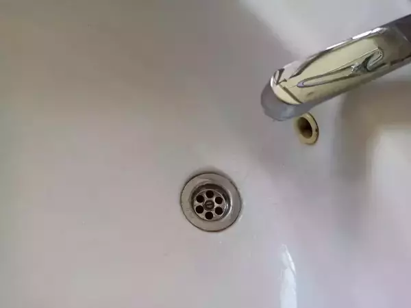 В Ростове сорвали сроки подачи горячей воды в центре города и Западном микрорайоне