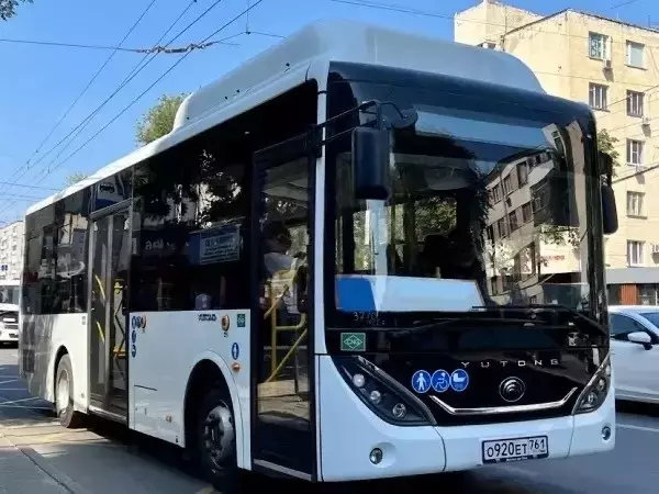 Ростовчане пожаловались на неработающие кондиционеры в автобусах в жару +40