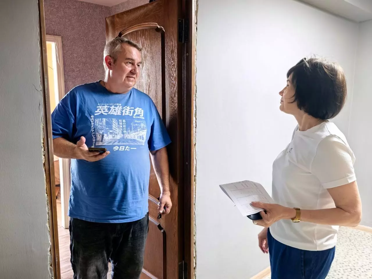 В Азове после атаки беспилотников шесть семей временно размещены в ПВР