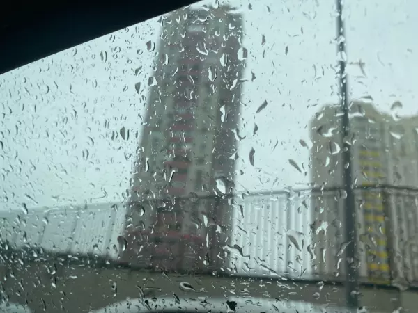 Фото к материалу: Тропические ливни придут в Ростовскую область из-за атмосферного фронта окклюзии